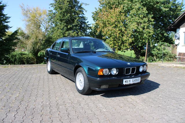 BMW E34 525i *Leder* 2. Hand* Scheckheft* Oldtimer*