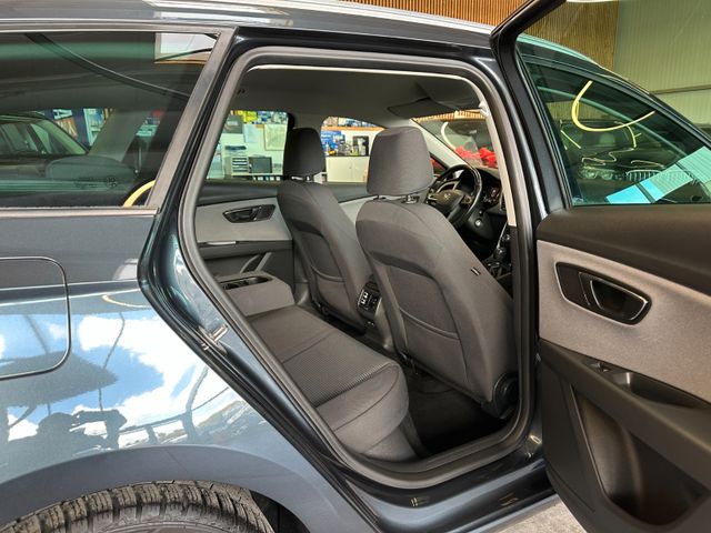 Seat Leon ST Style *TÜV*AHK*Klima*Navi*Spurhalte*