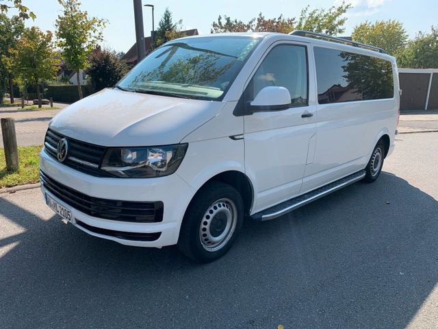 Volkswagen VW T5 Transporter 9 sitzer