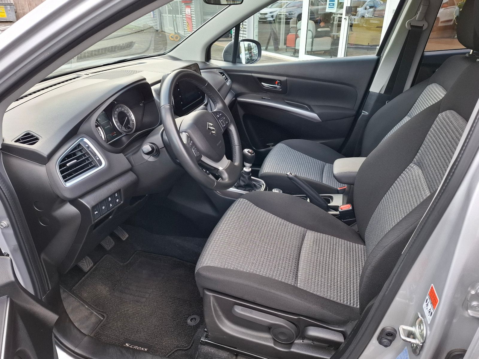 Suzuki (SX4) S-Cross - Bild 10