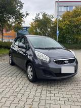 Kia Venga Edition 7 - Kia Venga aus 2012 mit Benzin-Antrieb: Kleinbus