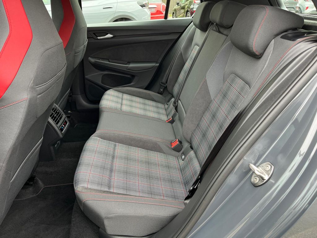 VW Golf VIII GTI 245PS DSG #AHK #ACC #KAMERA VW Golf VIII GTI 245PS DSG #AHK #ACC #KAMERA