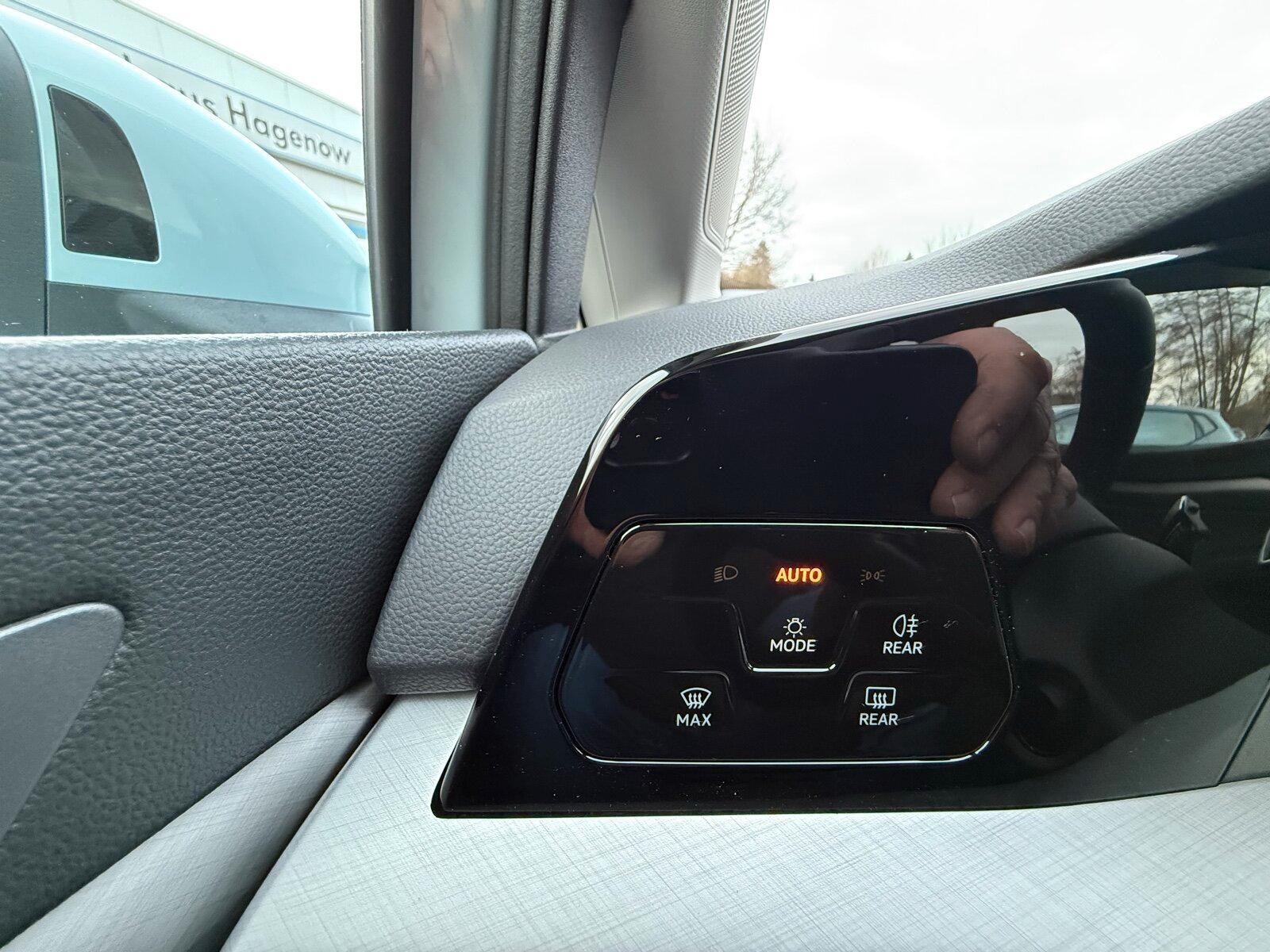 Volkswagen Golf VIII 1.5 TSI LED DAB ACC PDC/Kamera beh.Len, миниатюра 16
