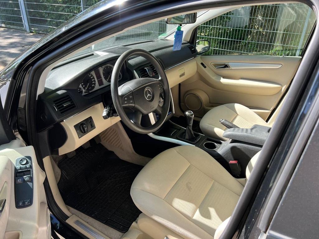 Mercedes-Benz B 150