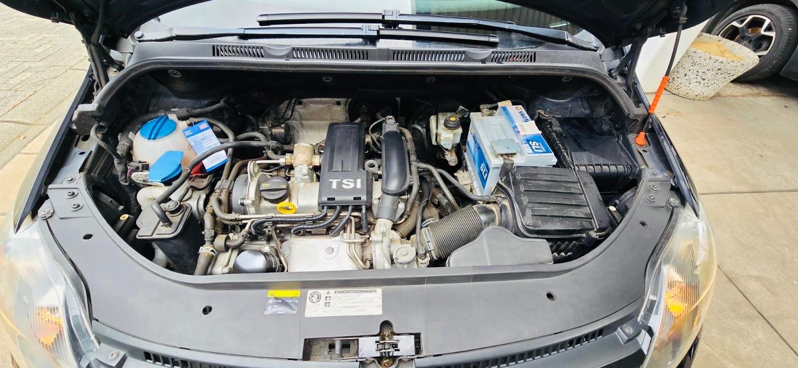 Volkswagen Golf Plus 2013 — photo 8