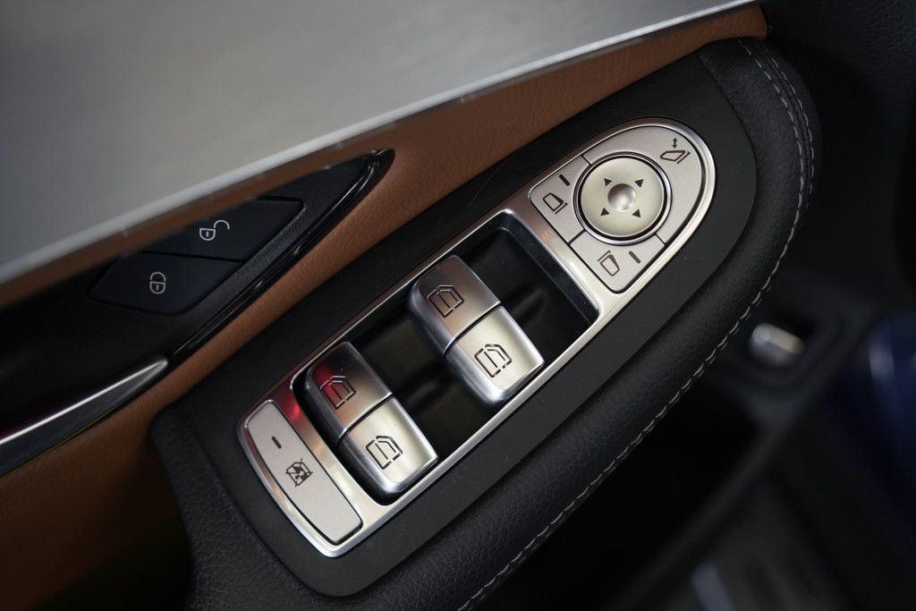 Mercedes Benz Glc 300