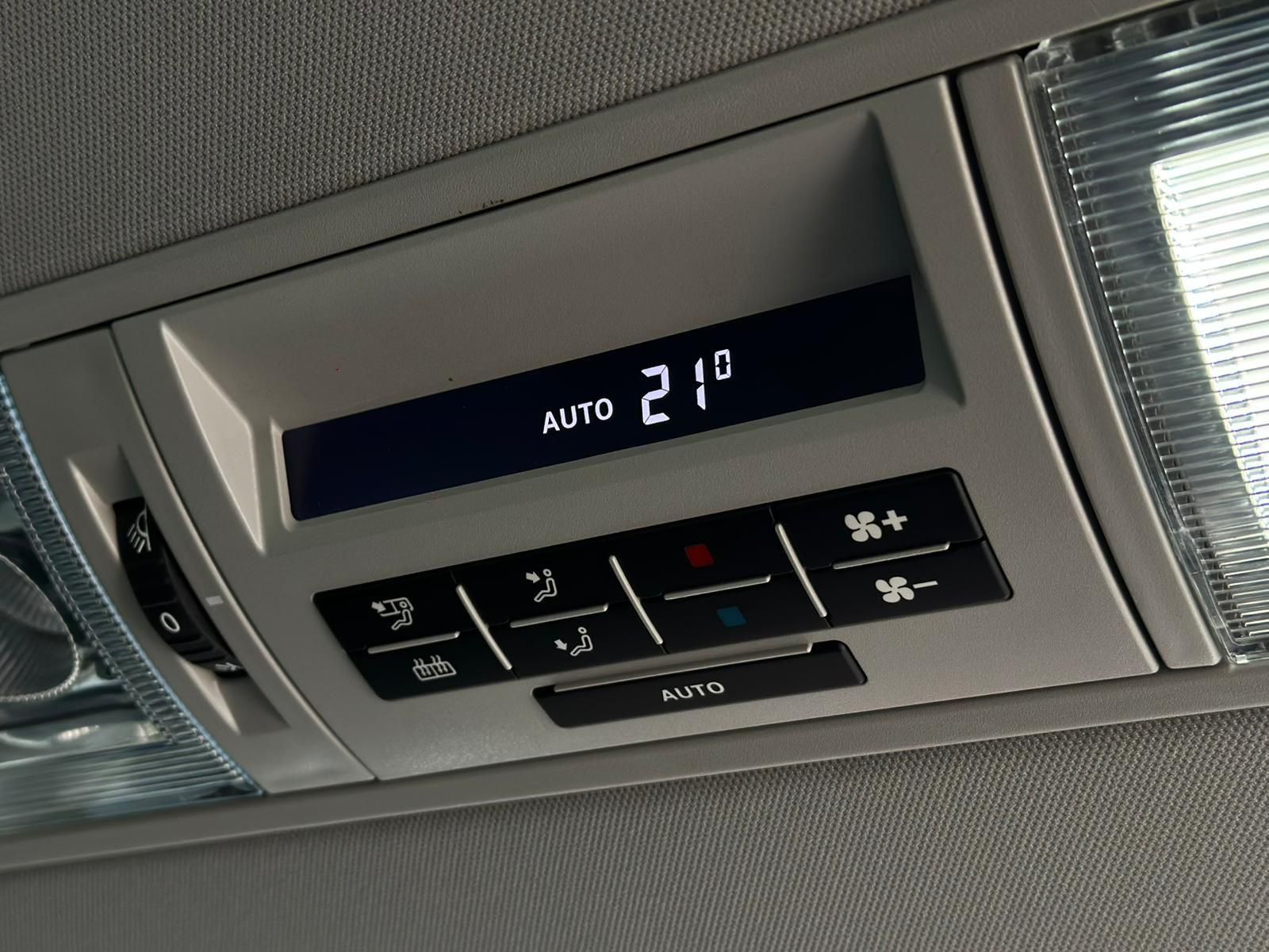 VW T6 Multivan 2.0TDI COMFORTLINE 4M* LED#AHK#SHZ - Image 23