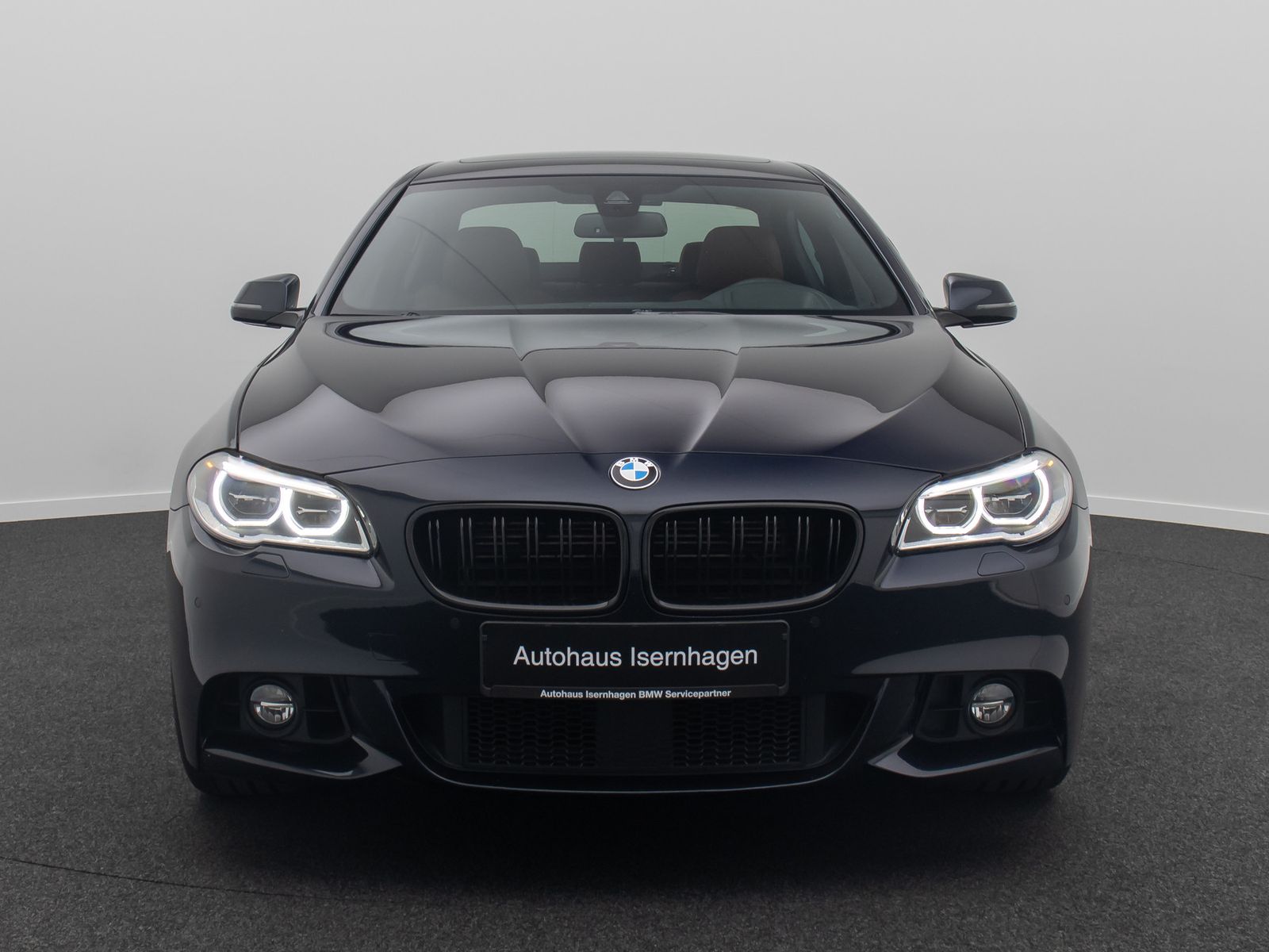 Fahrzeugabbildung BMW 550i xD M Sport HUD H/K Kamera GSD SoftCl 20Zoll