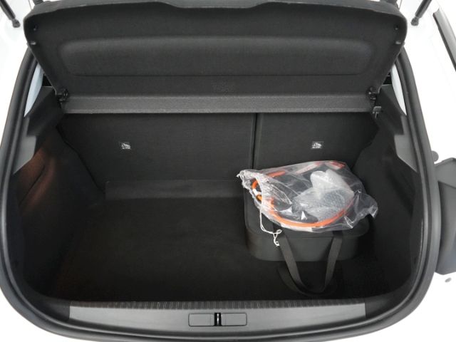 Corsa-e F EDITION 50kWH AT+KLIMAAUTOMATIK+CAR PL