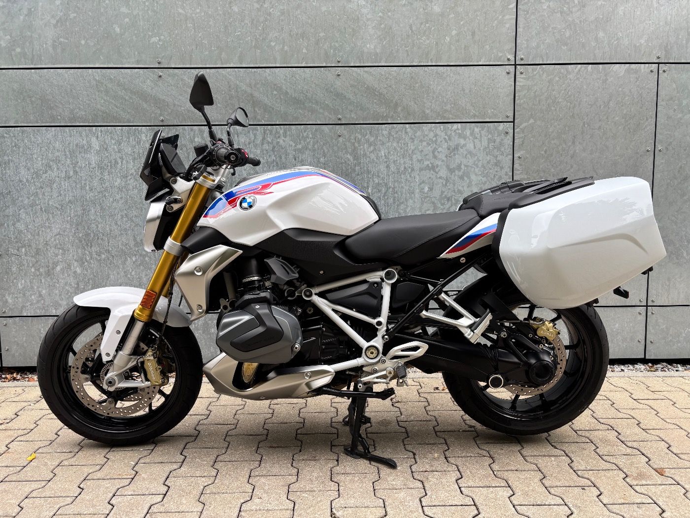Fahrzeugabbildung BMW R 1250 R 3 Pakete Seitenkoffer SC Project