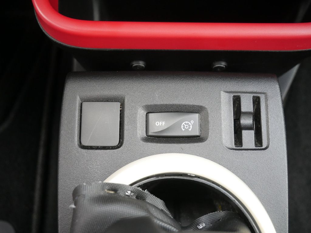 Fahrzeugabbildung Renault Twingo Experience SCe 70