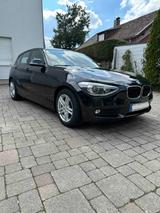 BMW 118d - Saphirschwarz metallic - BMW 118 aus 2012: 118d