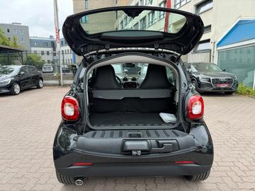 Smart ForTwo 2018 — фото 29