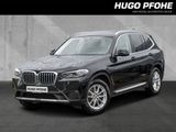 BMW X3 xDrive20d. Anhängerkupplung. Sonnenschutz - BMW X3 mit Diesel-Antrieb: Anhängerkupplung