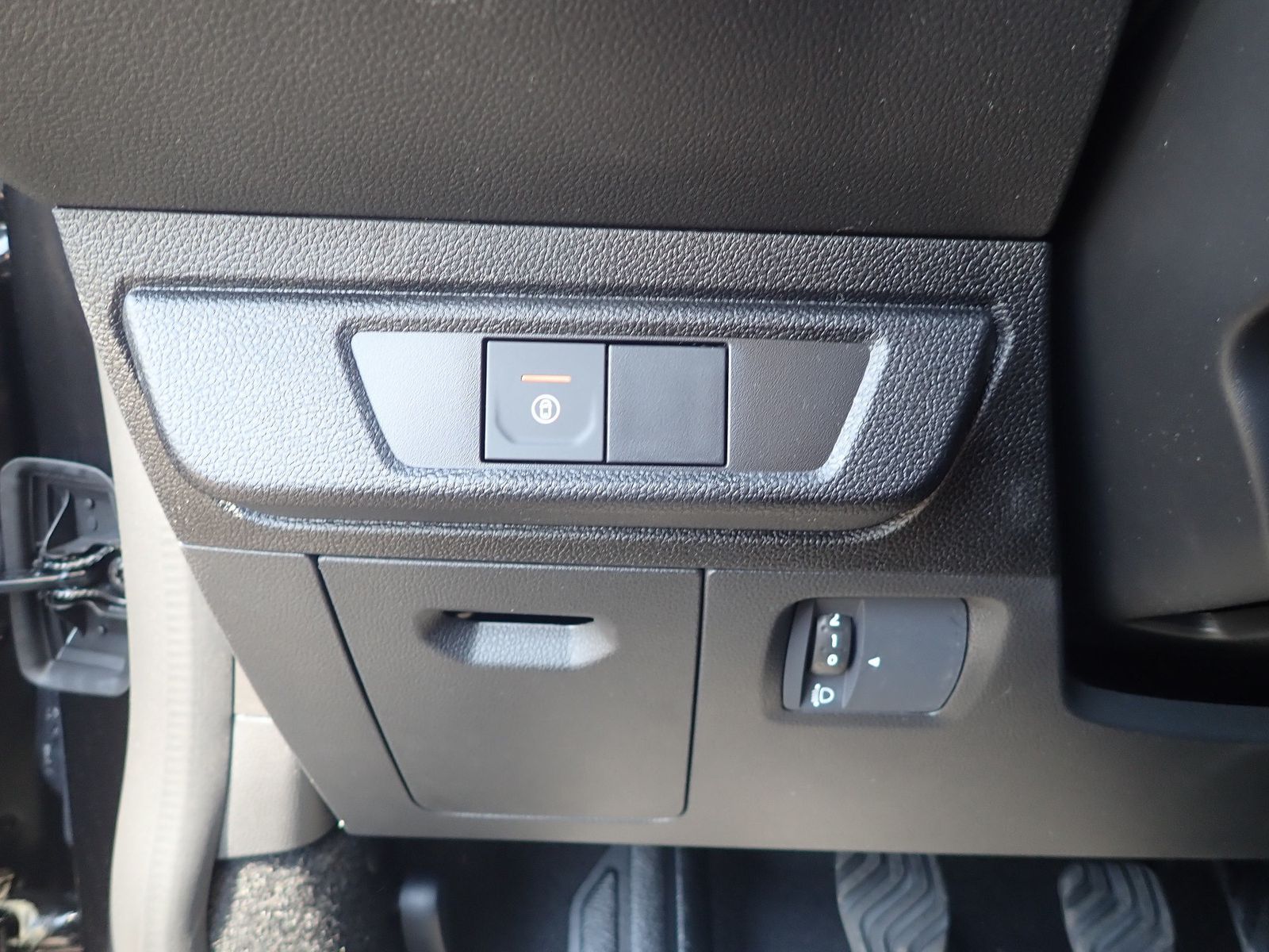 Fahrzeugabbildung Dacia Sandero Stepway Expression TCe 110