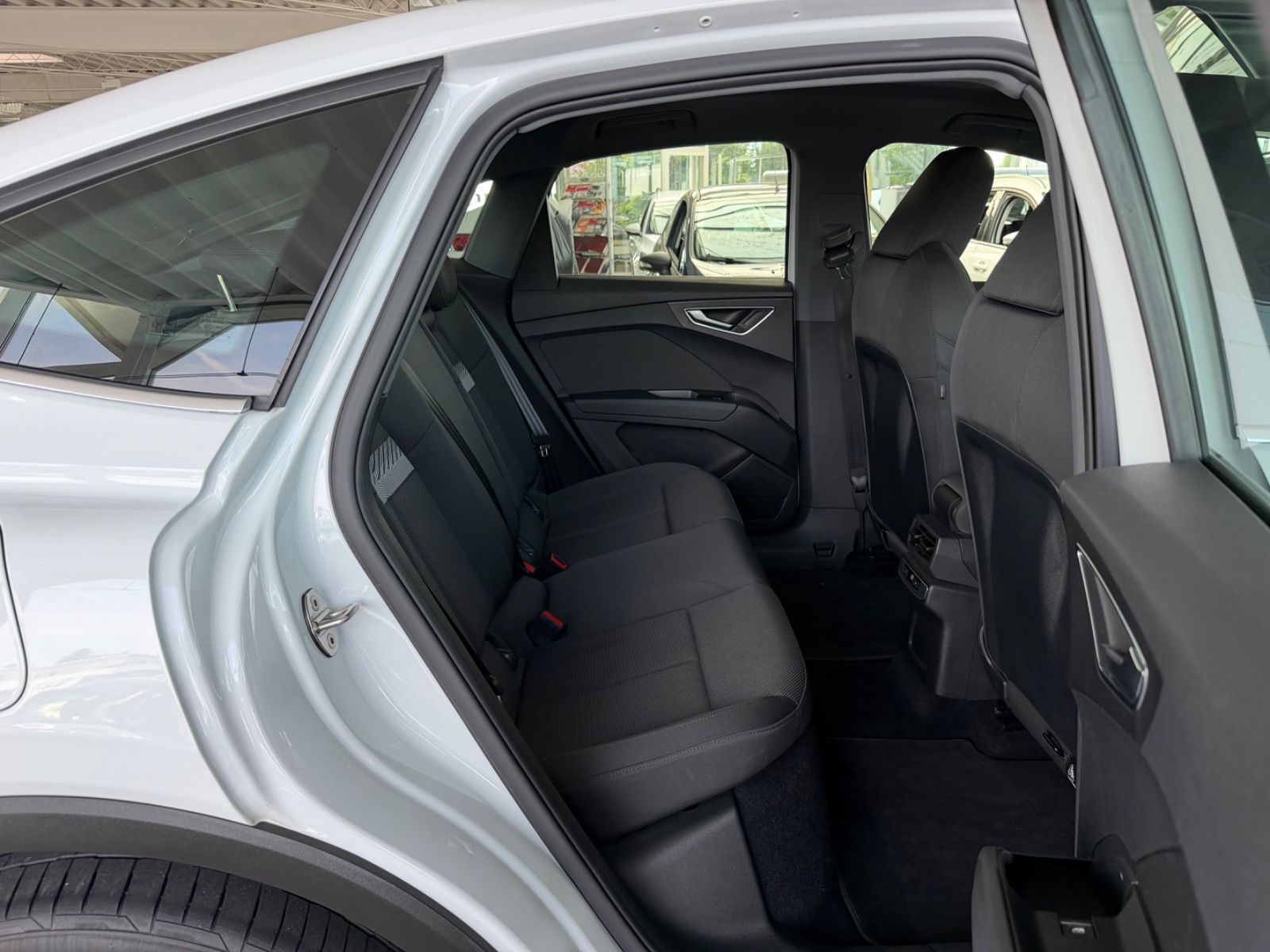 Audi Q4 35 E-tron Sportback Ausführung foto 25