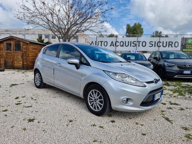 Ford Fiesta 1.4 TDCi 5p. Ghia