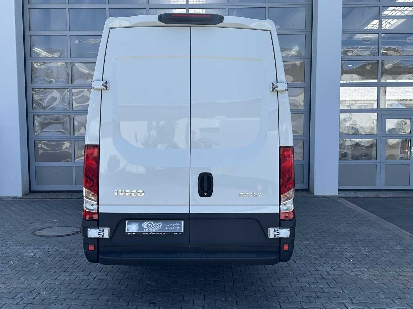 Fahrzeugabbildung Iveco Daily 35S16 A8 *Klima*Radstand4.100mm*