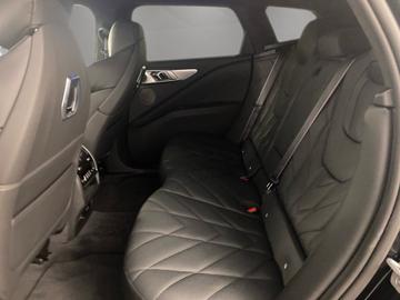 صورة مصغرة 11 لـ 2025 BMW XM