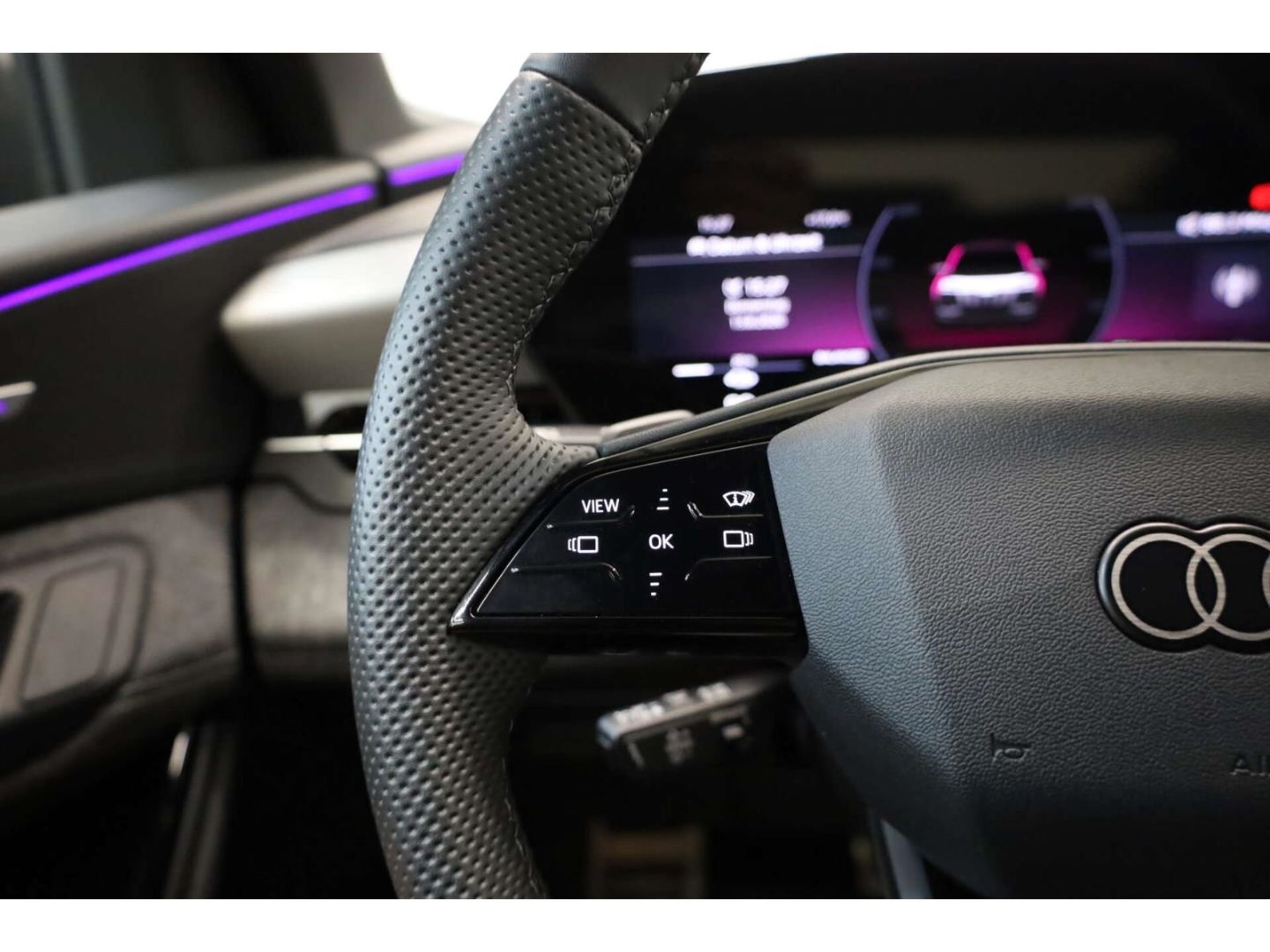 Audi Q6 e-tron - Bild 14