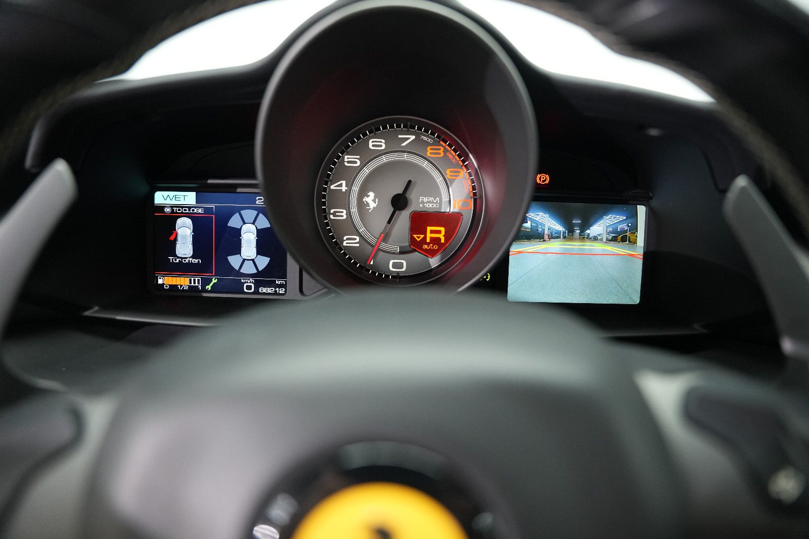 Fahrzeugabbildung Ferrari 488 GTB GTB Coupé DCT/SCUDERIA/KAMERA/