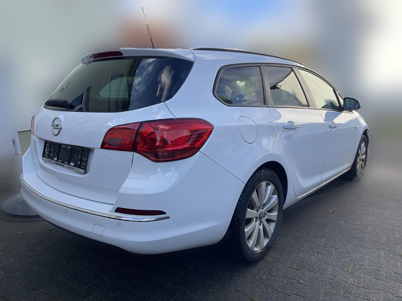 Opel Astra 2015 — engine 1.598 cm³, 110 HP (81kW)