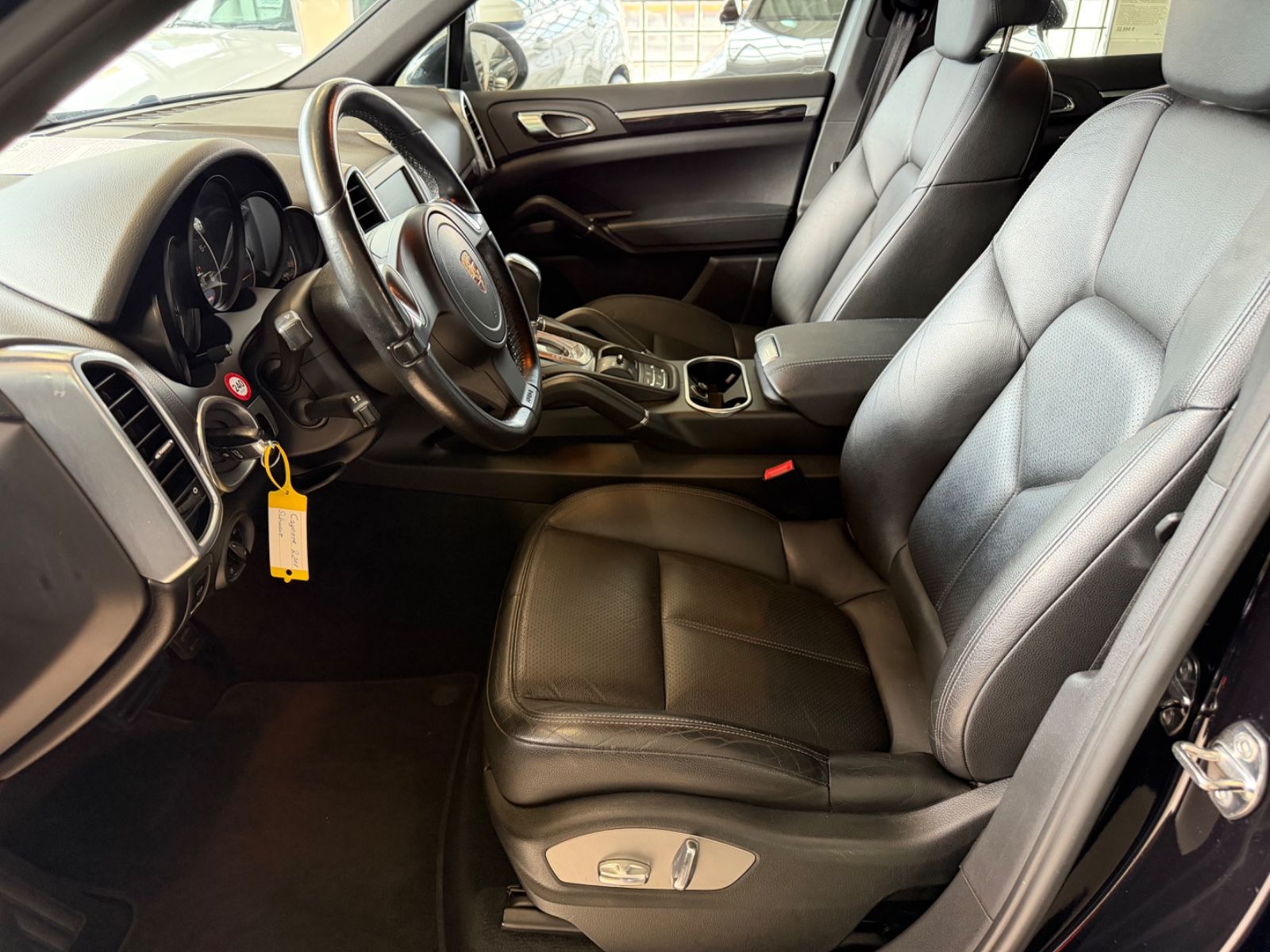 Fahrzeugabbildung Porsche Cayenne Diesel*1.Hand