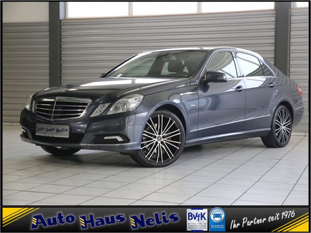 Mercedes-Benz E 350 CDI Elegance DISTRONIC COMAND AHK Bi-Xenon