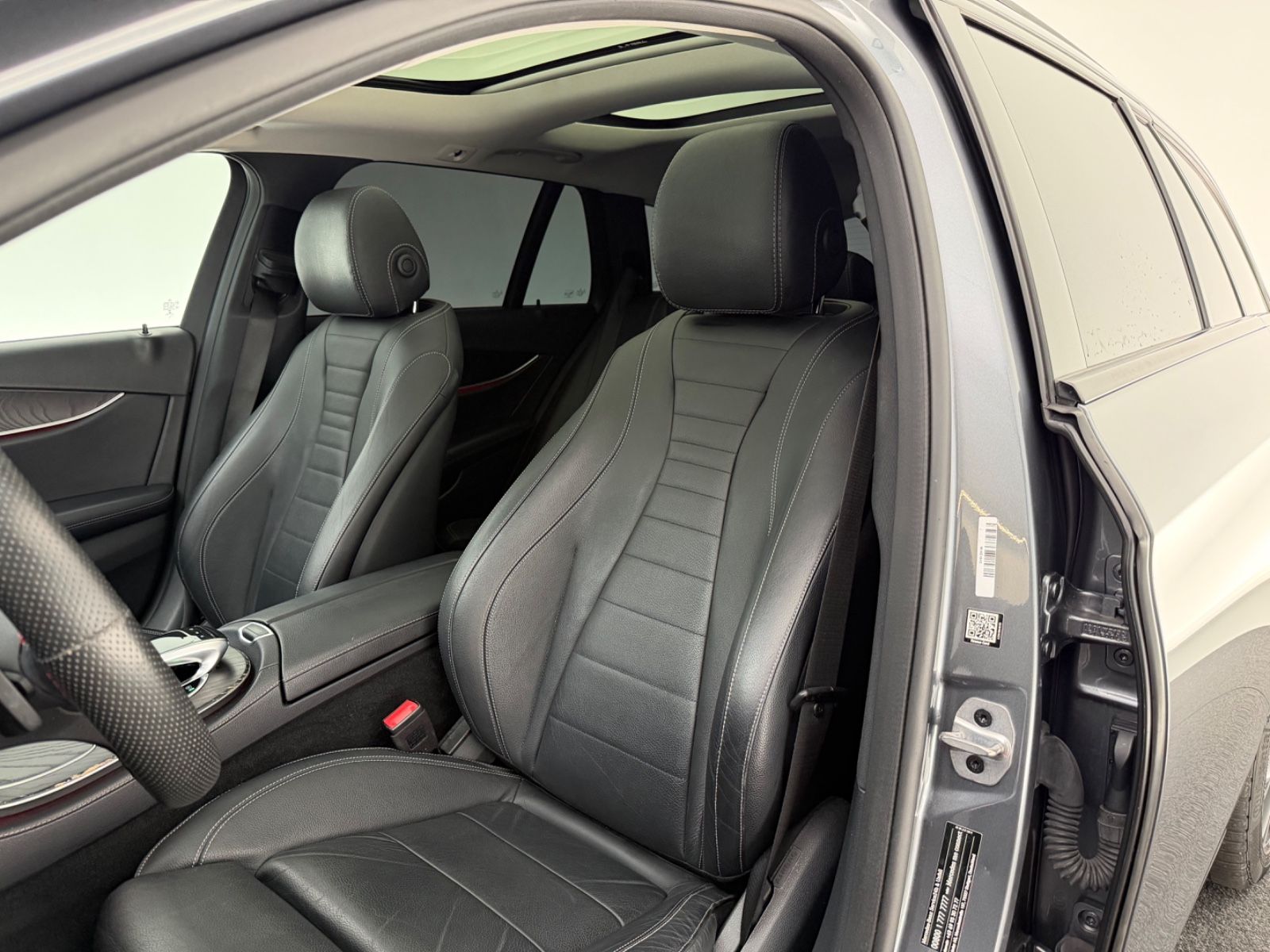 Mercedes-Benz E - Ansicht 29