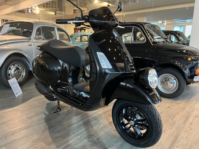 Vespa NEW VESPA GTV 300 Neu Black Edition Aktionspreis