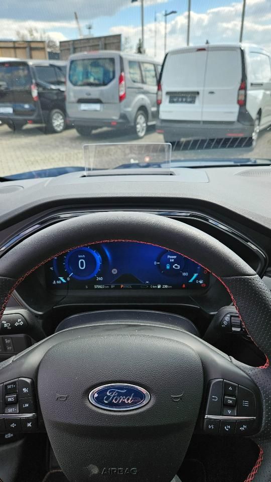 Fahrzeugabbildung Ford Kuga Plug-In Hybrid ST-Line X