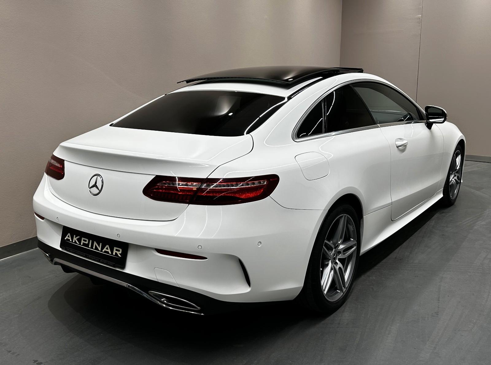 Mercedes-Benz E200 Coupe AMG Line *BURMESTER*PANO*SHZ*KAMERA*