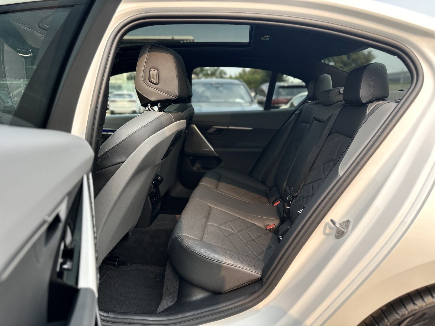 BMW 520 - Bild 14