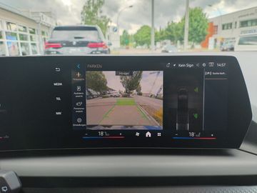 BMW 120 DAB LED Komfortzg. Parkassistent Klimaaut.