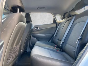 Hyundai Kona Select Elektro Kam.+KeyLess+Navi+SHZ+ACC