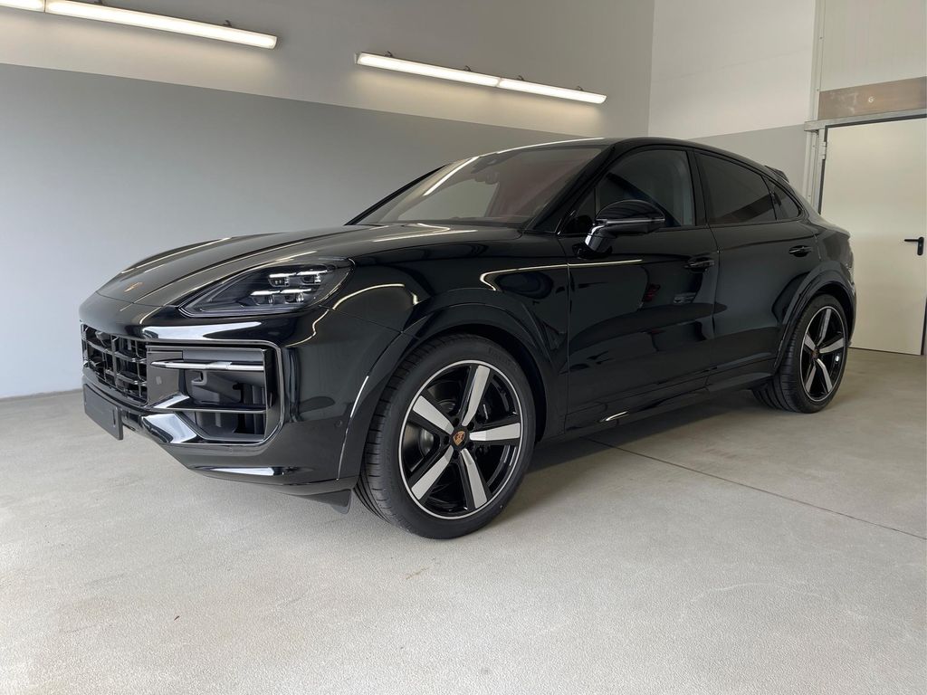 Porsche Cayenne GTS Coupe Hinterachslenkung+Nachtsich...