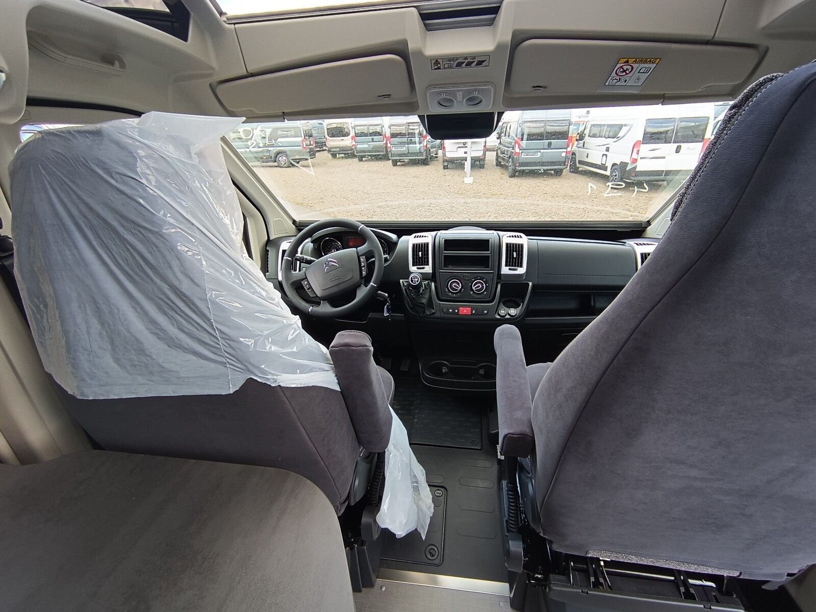 Fahrzeugabbildung Pössl Summit Prime 640 Citroen 165 PS MarkiseSolarAHK