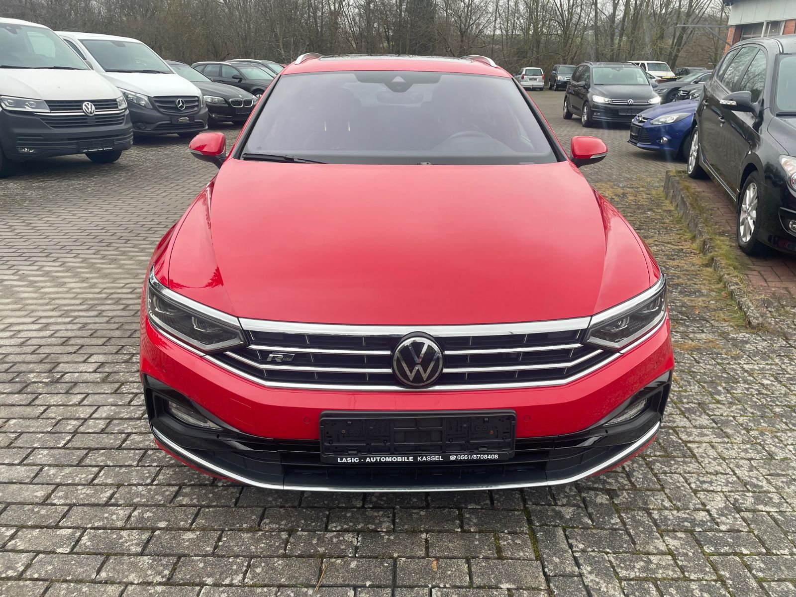 Volkswagen Passat 2.0 TDI Variant R LINE PANO HUD AHK imagem 3