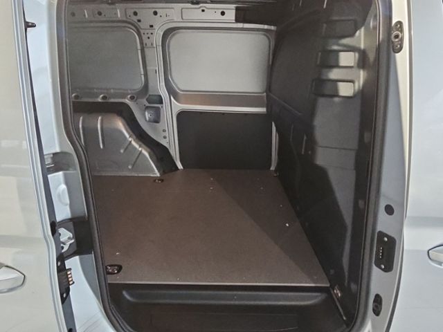 Fahrzeugabbildung Volkswagen Caddy Cargo Maxi 1.5 TSI DSG NAVI SHZ PDC GJR DA