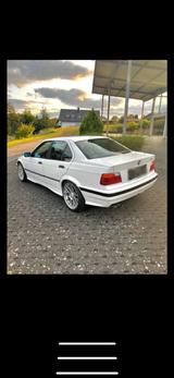 BMW E36 325i Limousine Oldtimer aus 1. Han... - BMW 325: E36