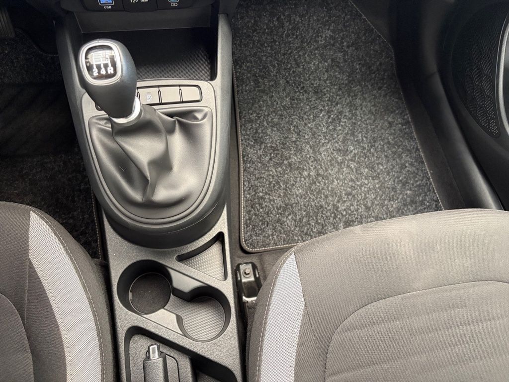 Fahrzeugabbildung Hyundai i10 1.0 Select Facelift Fernlichtass. Kam. Navi