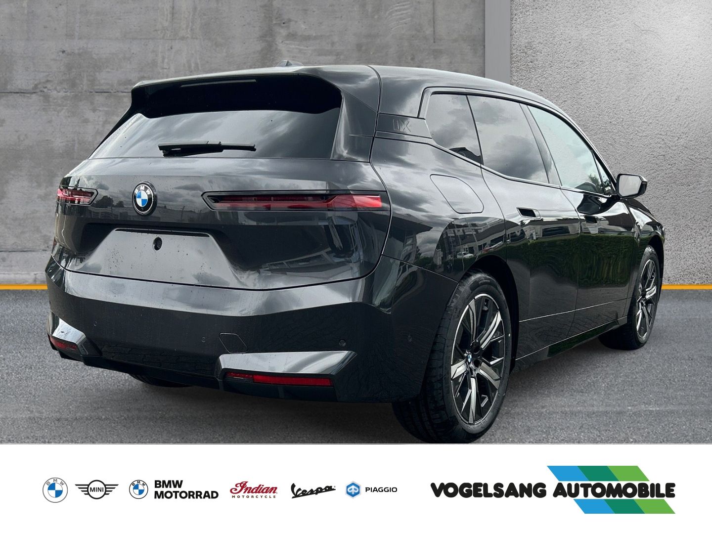 Fahrzeugabbildung BMW iX xDrive45 0,25% Versteuerung AHK Soft-Close In