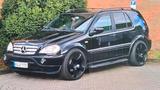 Mercedes-Benz Mercedes ml55 AMG  Kompressor - Mercedes-Benz ML 55 AMG mit Benzin-Antrieb: Automatik