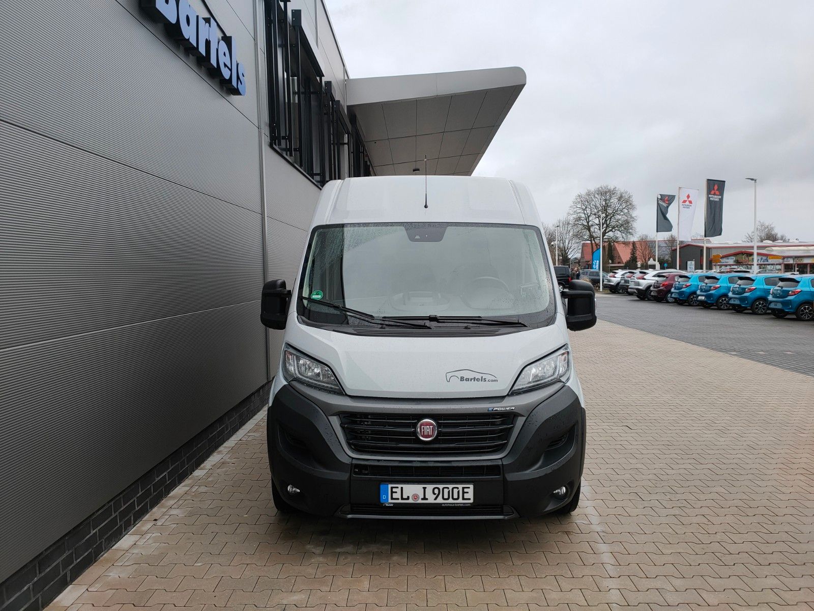 Fahrzeugabbildung Fiat E- Ducato Kastenwagen 47kWh L2H2 SX-Paket NAVI