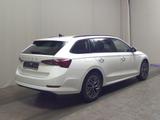 Skoda Octavia Kombi 2.0 TDI Ambition Navi LED vc ACC - Skoda Octavia: Kombi