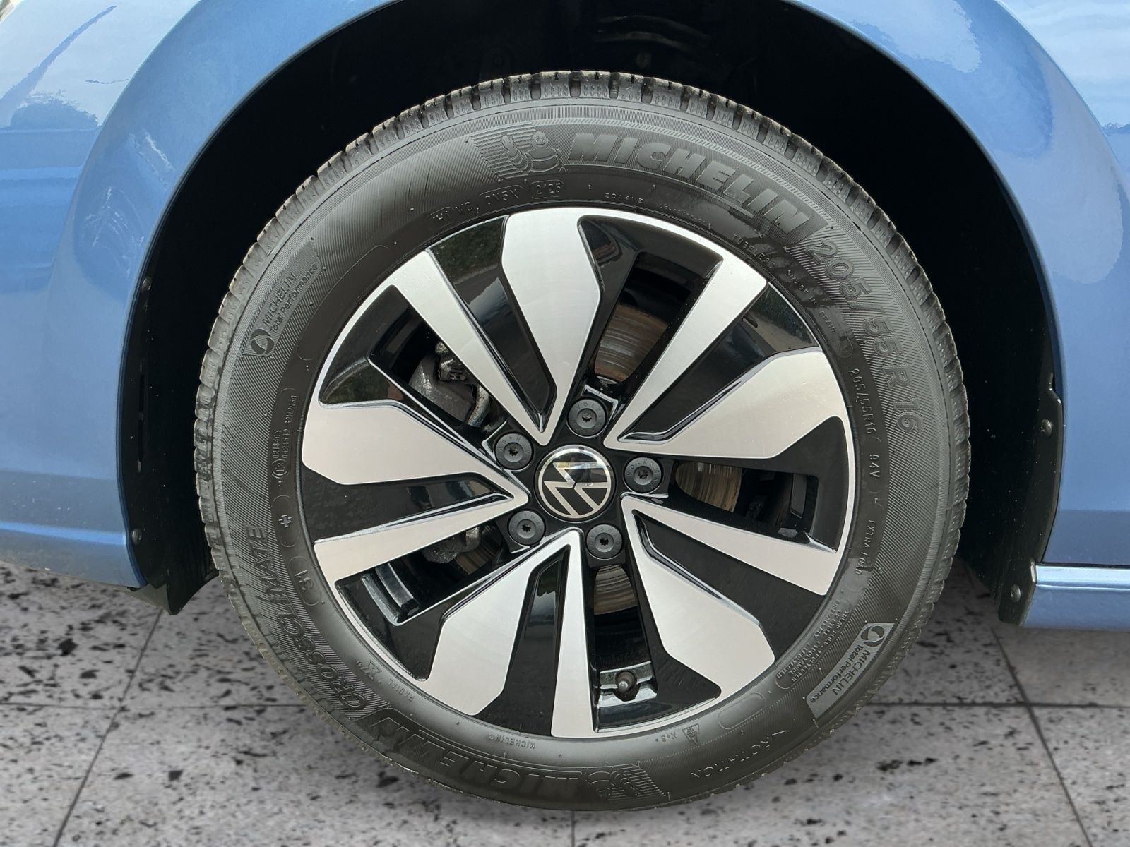 Volkswagen Golf - Bild 8