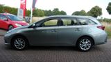Toyota Auris Touring Sports Hybrid Allwetterreifen Navi - Toyota Auris mit Hybrid-Antrieb