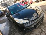 Peugeot 206+ Benzin - Peugeot 206 in Herne