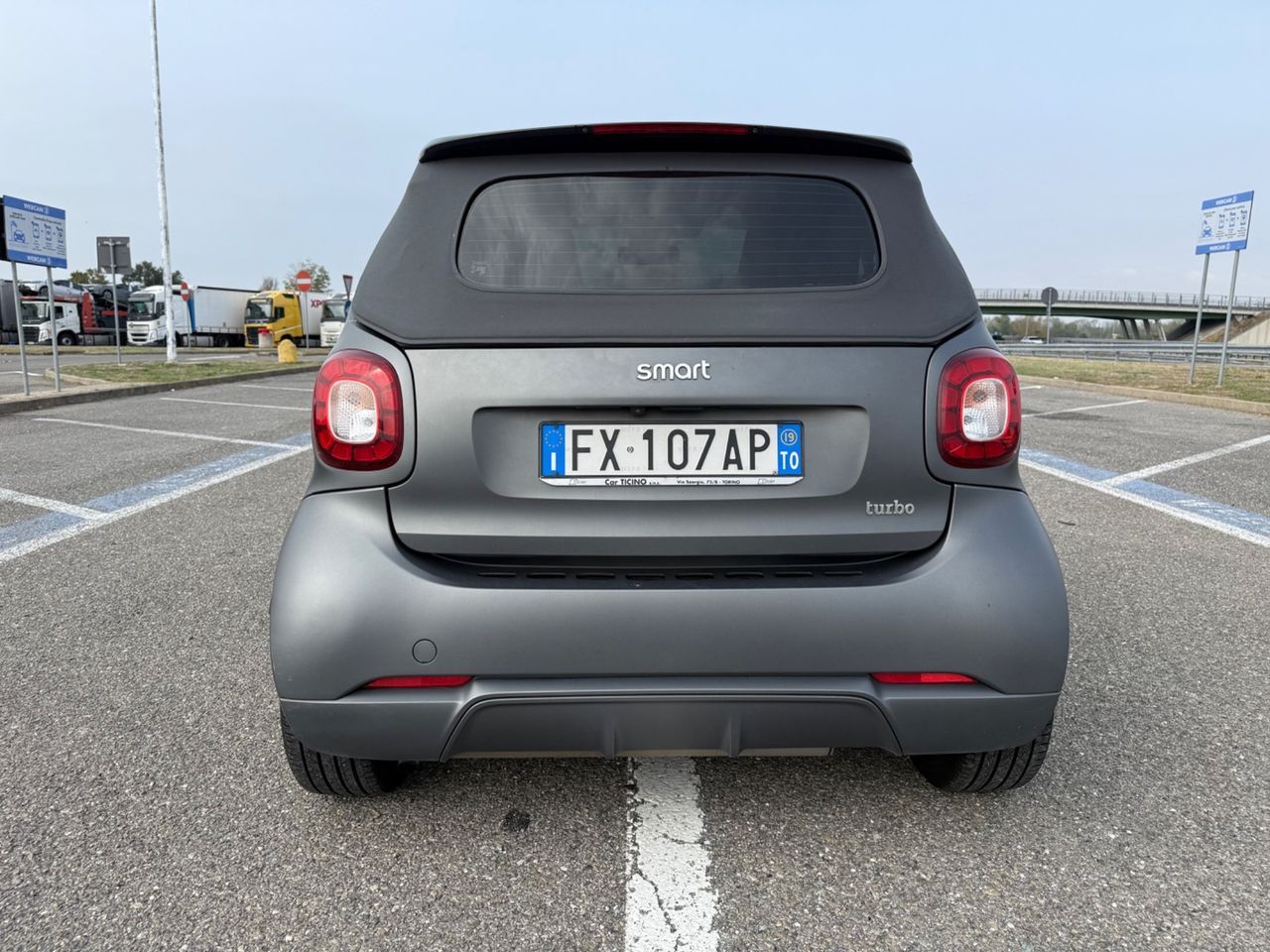 Smart Fortwo CABRIO 90CV Suitegrey Superpassion  imagem 2