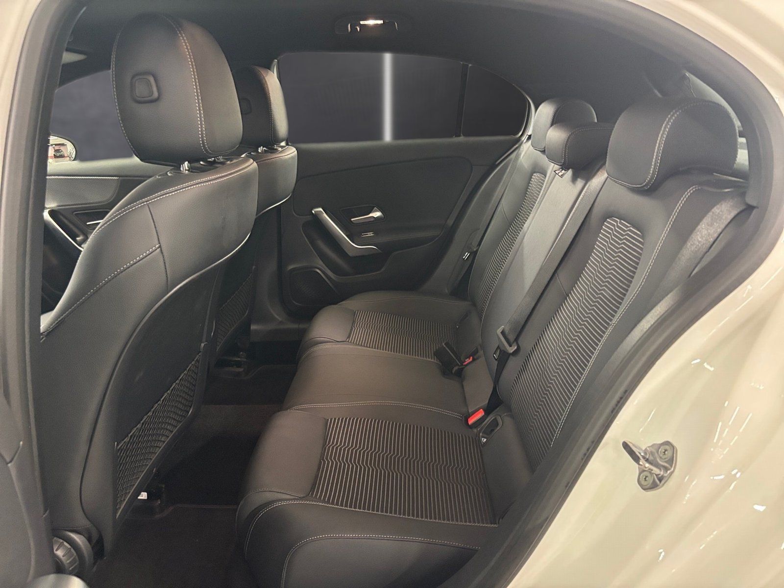 Fahrzeugabbildung Mercedes-Benz A 250 e Progressive*360*Distronic*Multibeam*MBUX